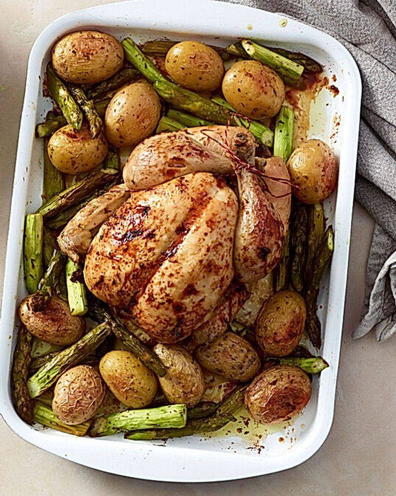 Kräuterhuhn vom Blech (Sheet Pan Herb Chicken)