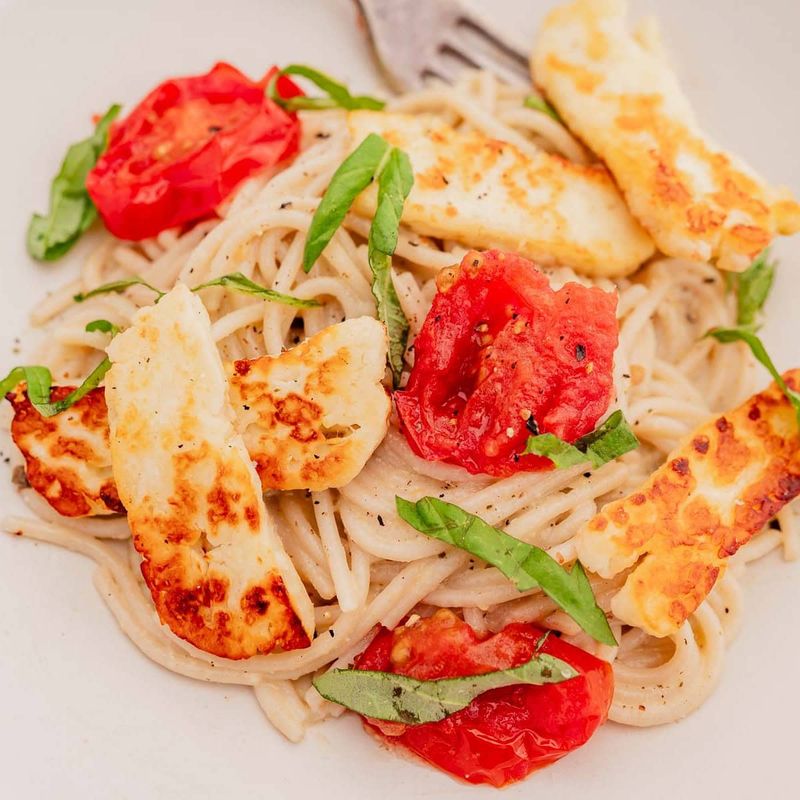 Halloumi Pasta with Sun-Dried Tomatoes