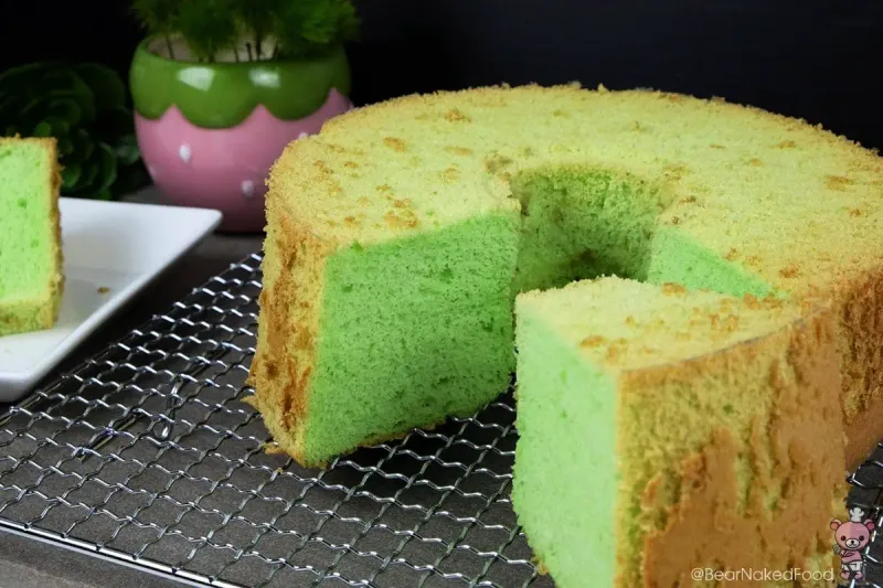 Pandan Cake (Indonesia/Philippines)