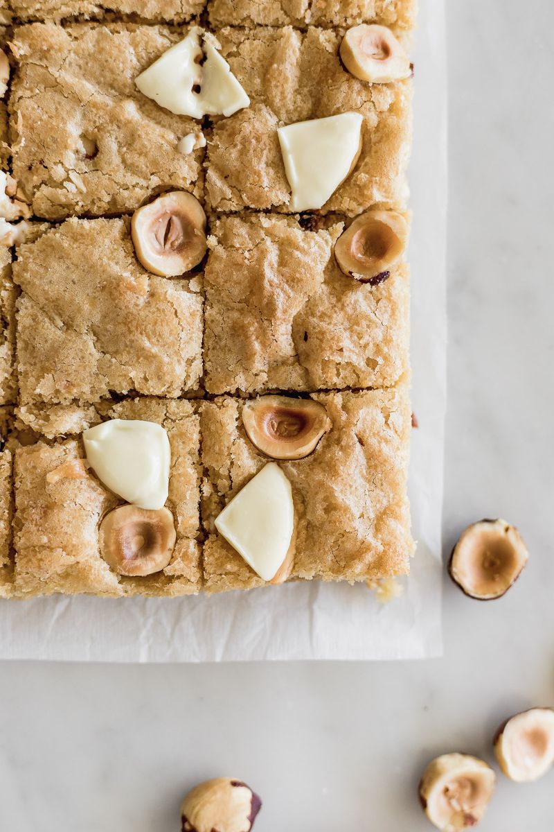 Hazelnut Blondies