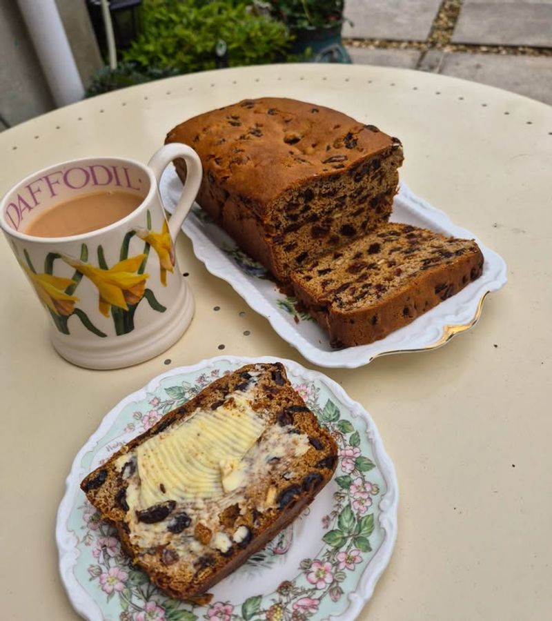 Spice Loaf (Yorkshire Tea Bread)
