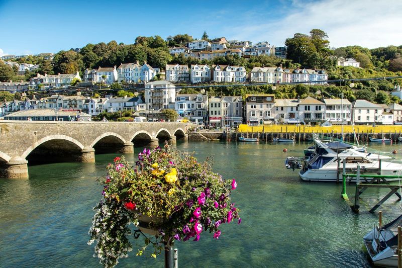 The Winking Prawn, Salcombe-style Looe