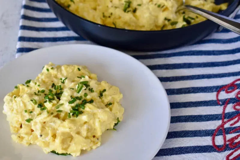 Upgrade Your Scrambled Eggs With Cream Cheese