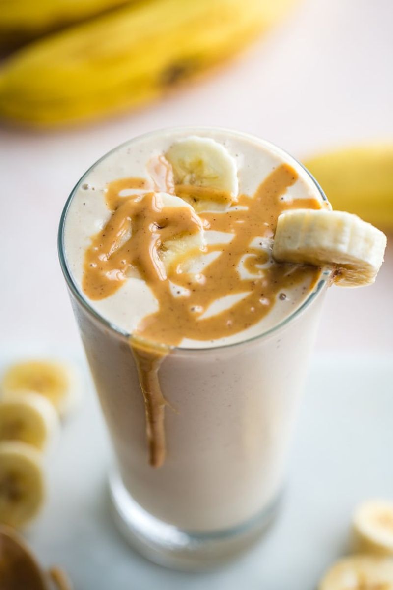 Banana Peanut Butter Smoothie