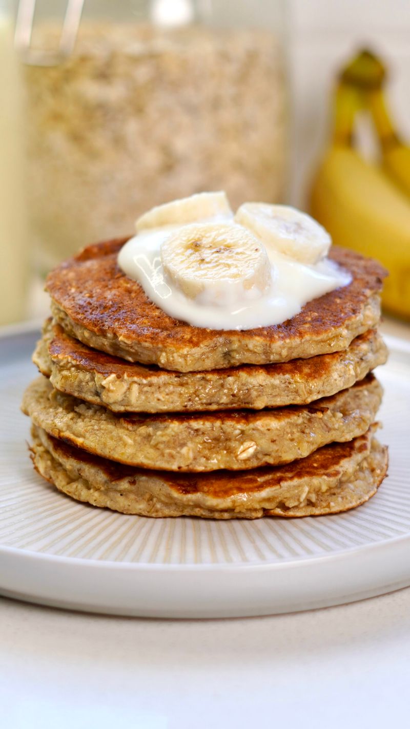 Banana Oat Pancakes