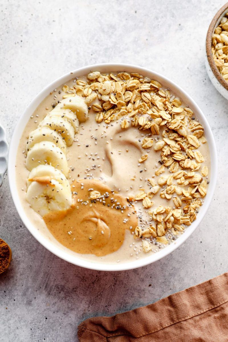 Banana Oat Smoothie Bowl With Almond Butter