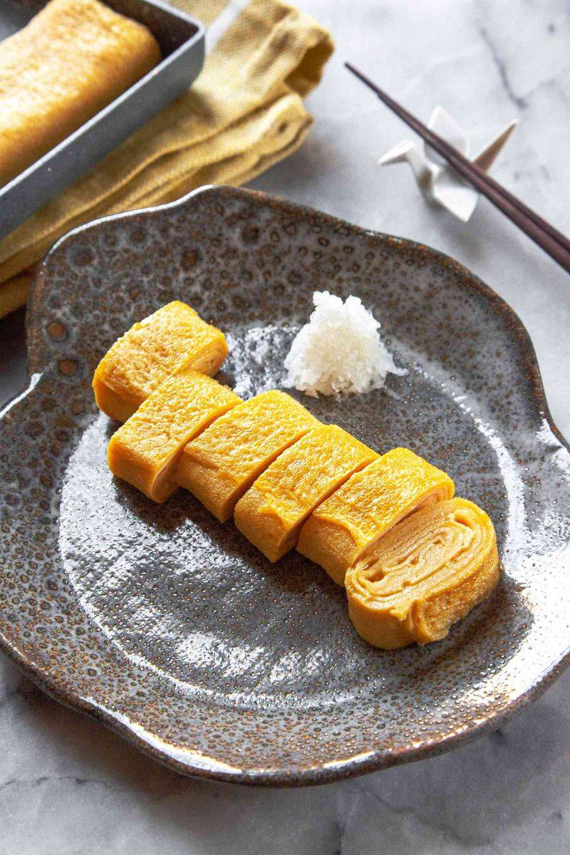 Tamagoyaki (Japanese Rolled Omelette)