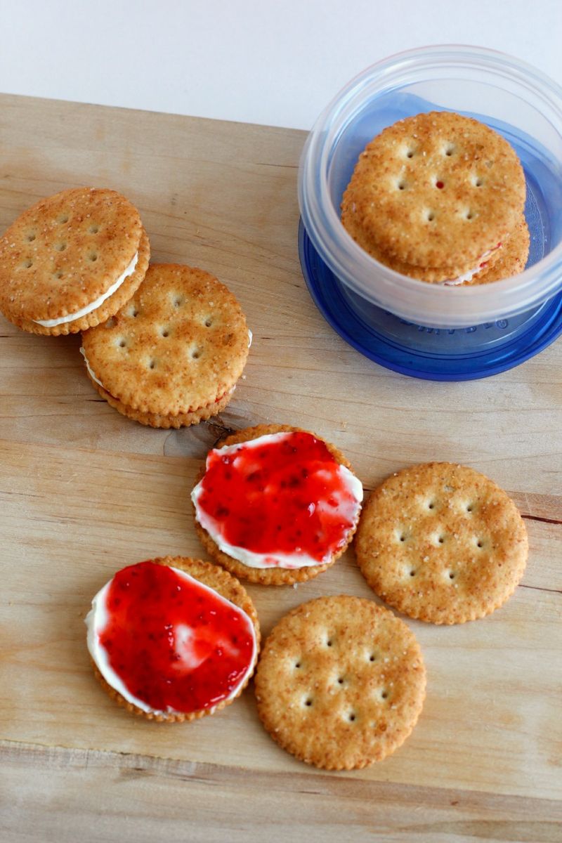 Crackers Topped With Cream Cheese and Jam