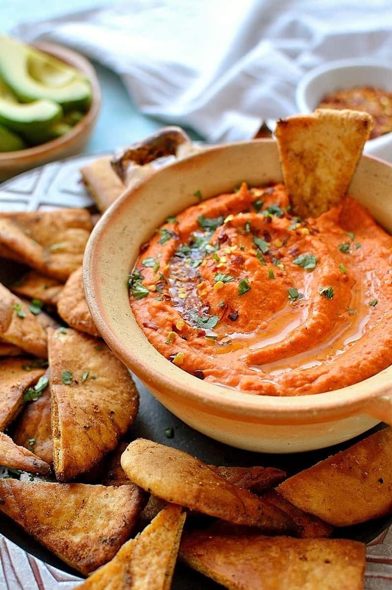 Roasted Red Pepper Hummus with Pita Chips