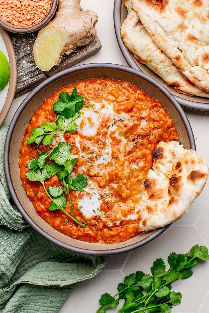 Creamy Coconut Dahl with Naan