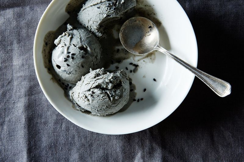 Using Black Sesame Seeds in Desserts