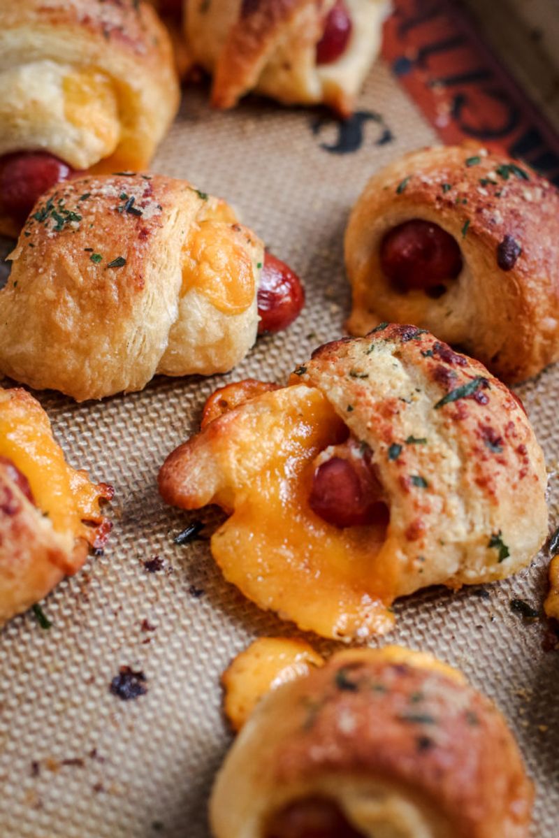 Cheesy Pigs in a Blanket