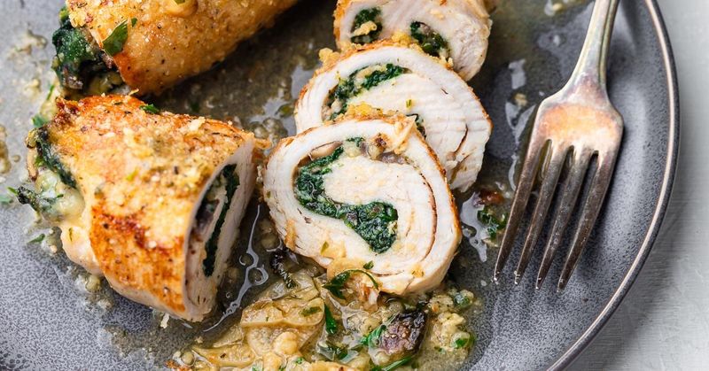Mozzarella and Spinach Stuffed Chicken Rolls