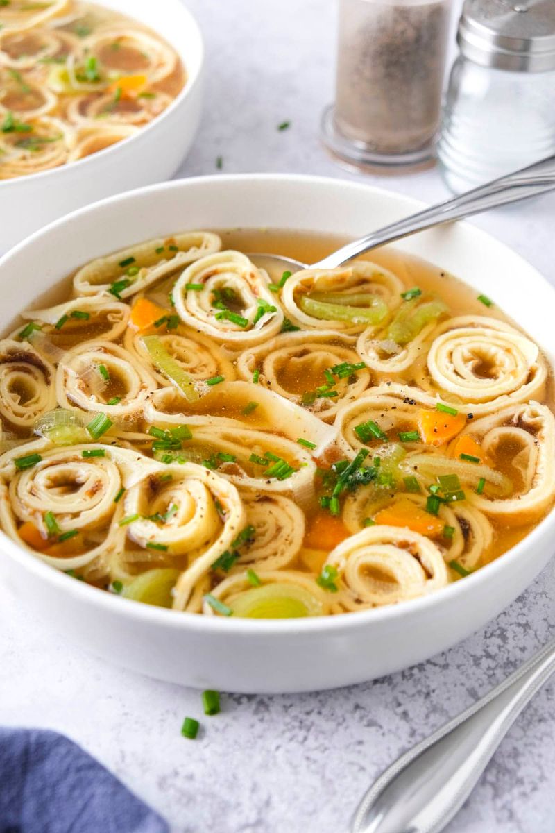 Schwäbische Flädlesuppe (Swabian Pancake Soup)