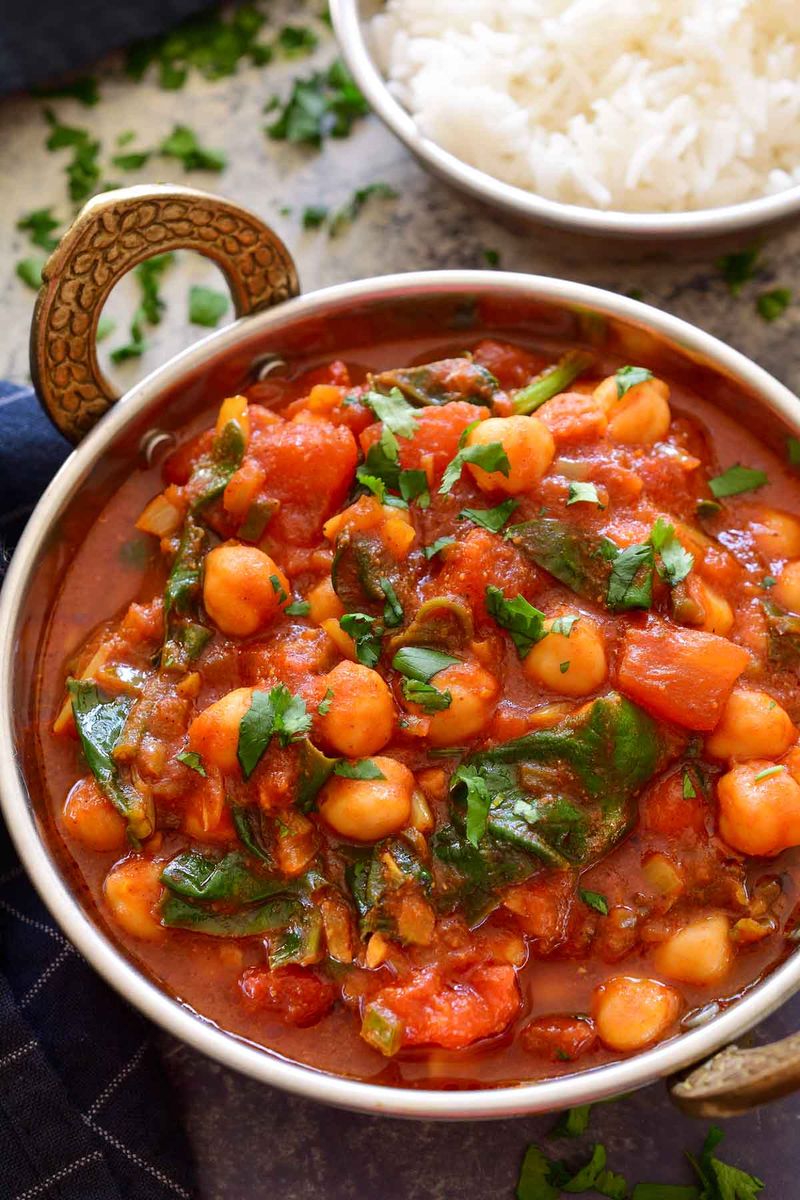 Chickpea and Spinach Curry