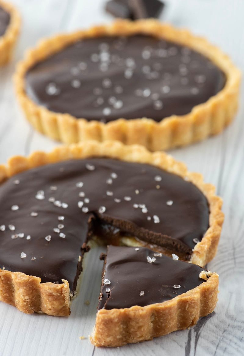 Lobster and Vanilla Caramel Tart
