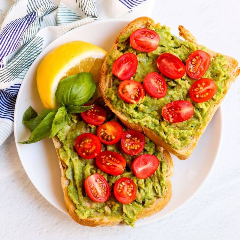 Avocado Toast With Cherry Tomatoes