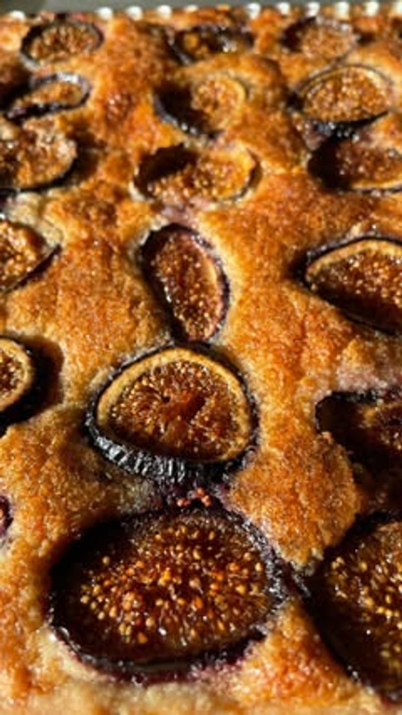 Fig and Honey Crumble