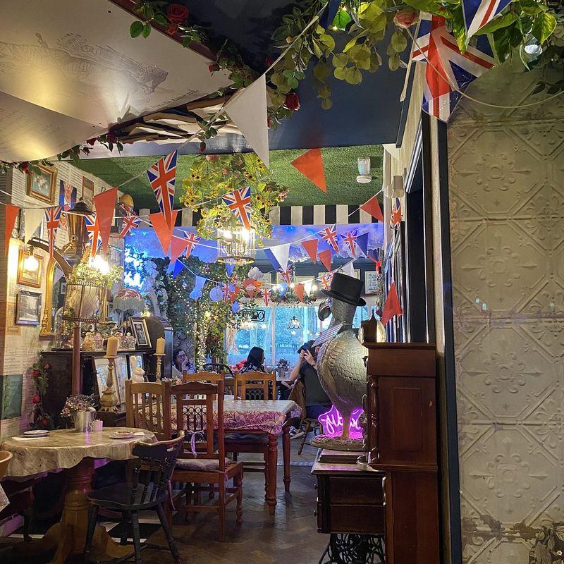 The Rabbit Hole, Cardiff