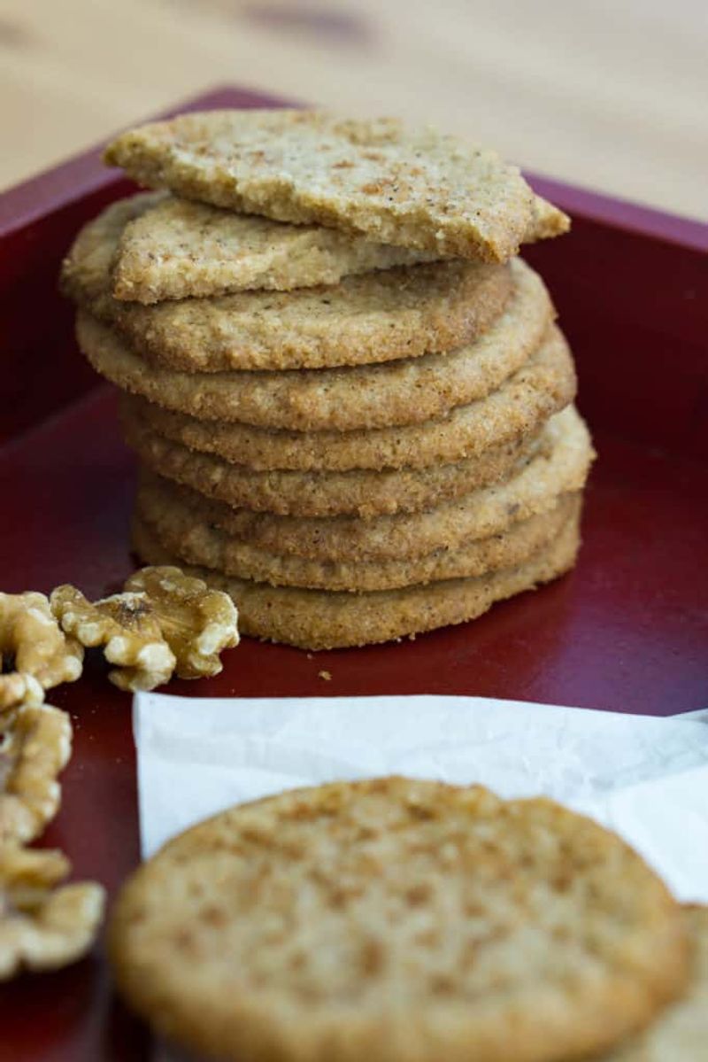 Walnut Flour Biscuits