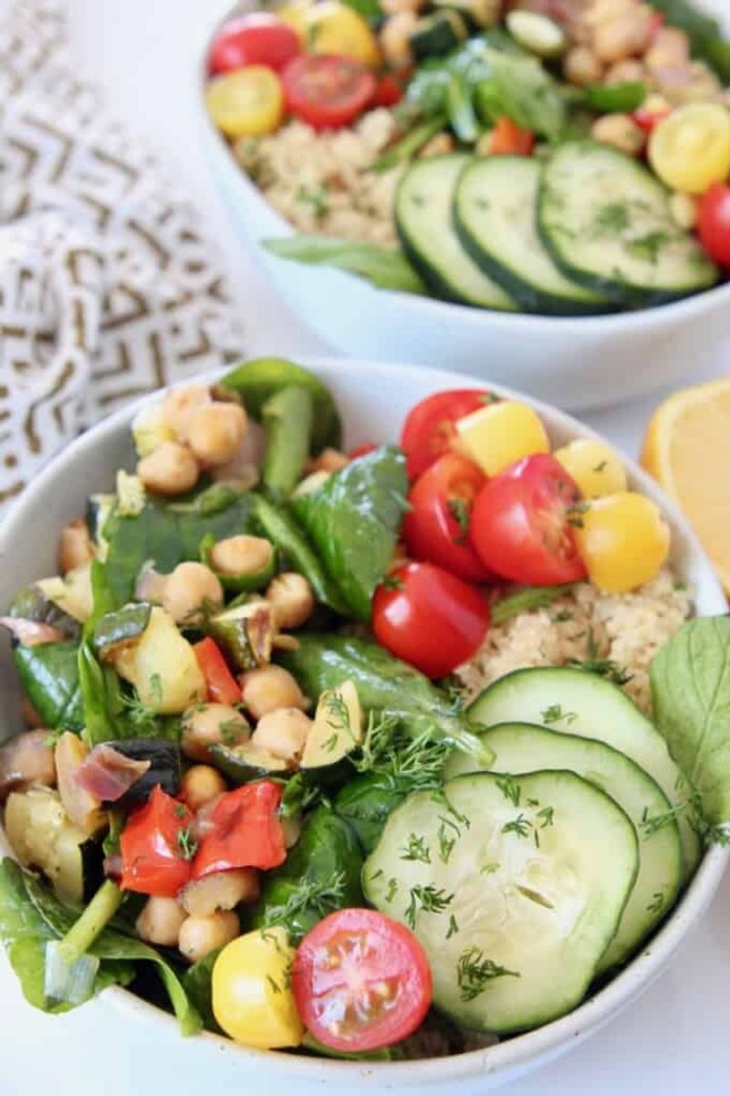 Lemon Herb Quinoa Bowl