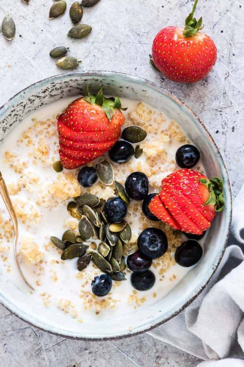 Quinoa Breakfast Porridge