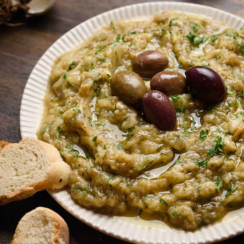 Melitzanosalata (Greek Eggplant Dip)