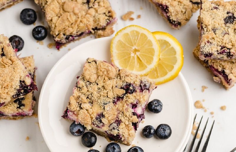 Blueberry and Lemon Crumble