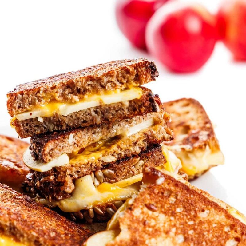 Cheese and Apple Slices