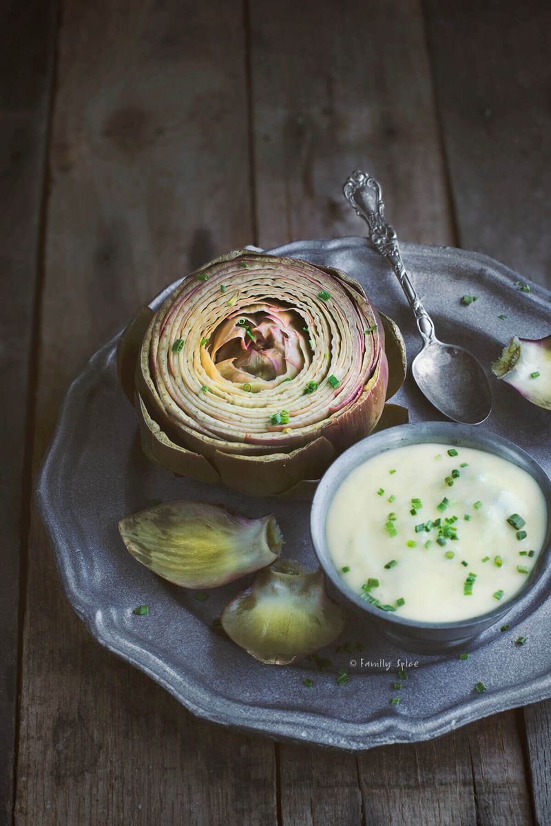 Steam Artichokes and Dip in Aioli