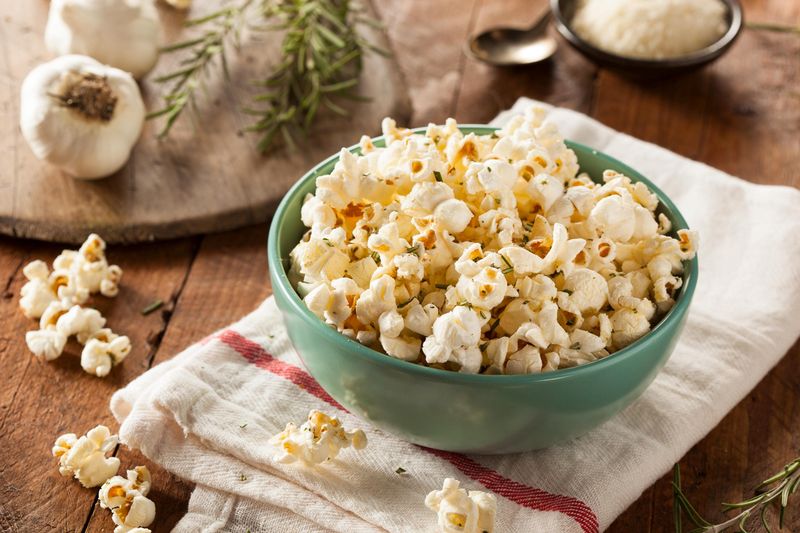 Dill and Sour Cream Popcorn (Sweden)