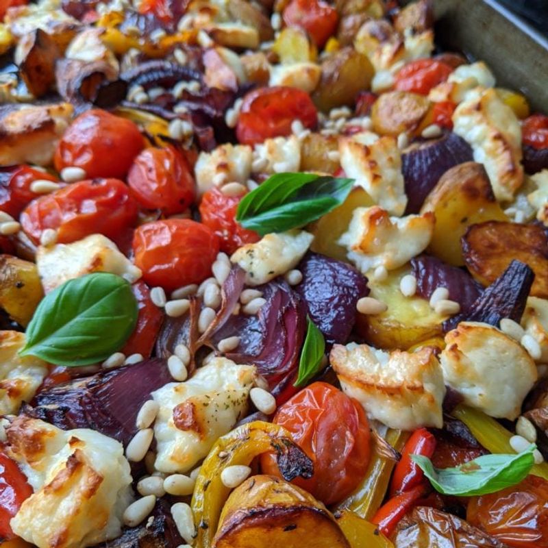 Roasted Pepper and Halloumi Traybake