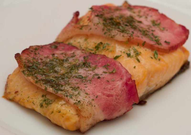 Brithyll a Chig Moch (Trout and Bacon)