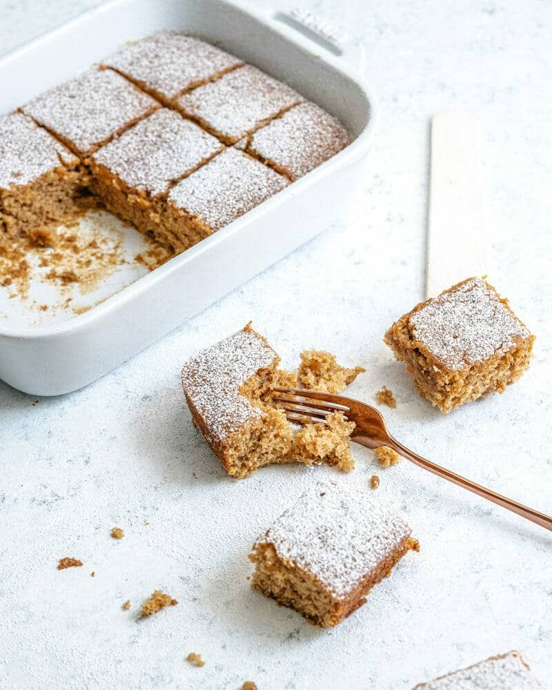 Applesauce Spice Cake