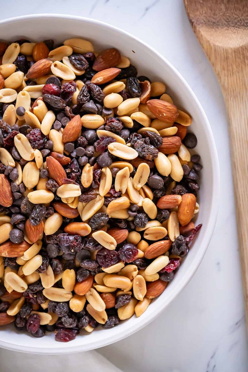 Enjoy Life Mini Chocolate Chips Trail Mix