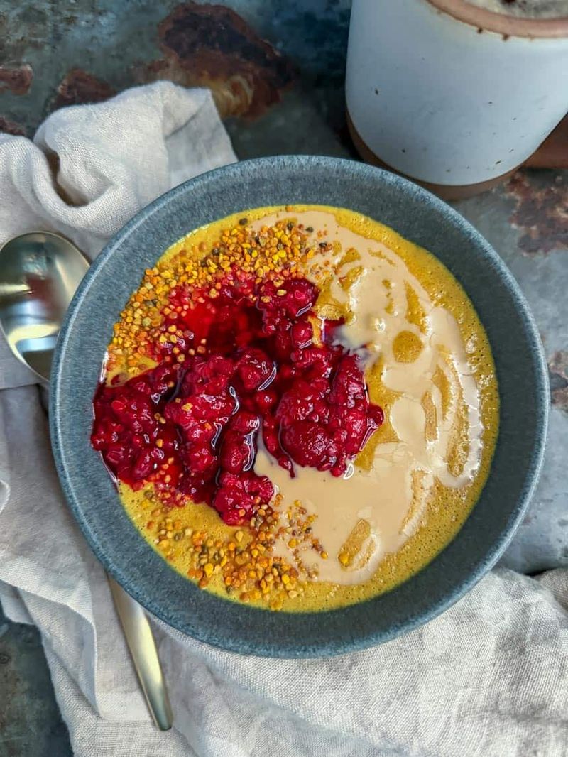 Saffron and Honey Overnight Oats