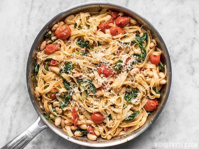 Creamy Tuscan White Bean Pasta