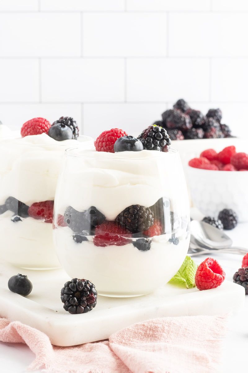 Fresh Berries and Cream (Scandinavia)