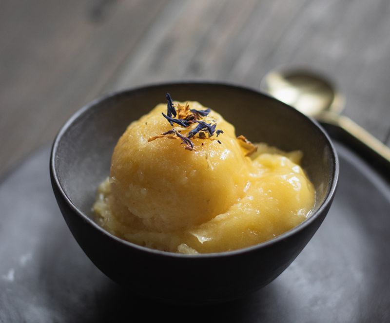 Pawpaw Custard Cups