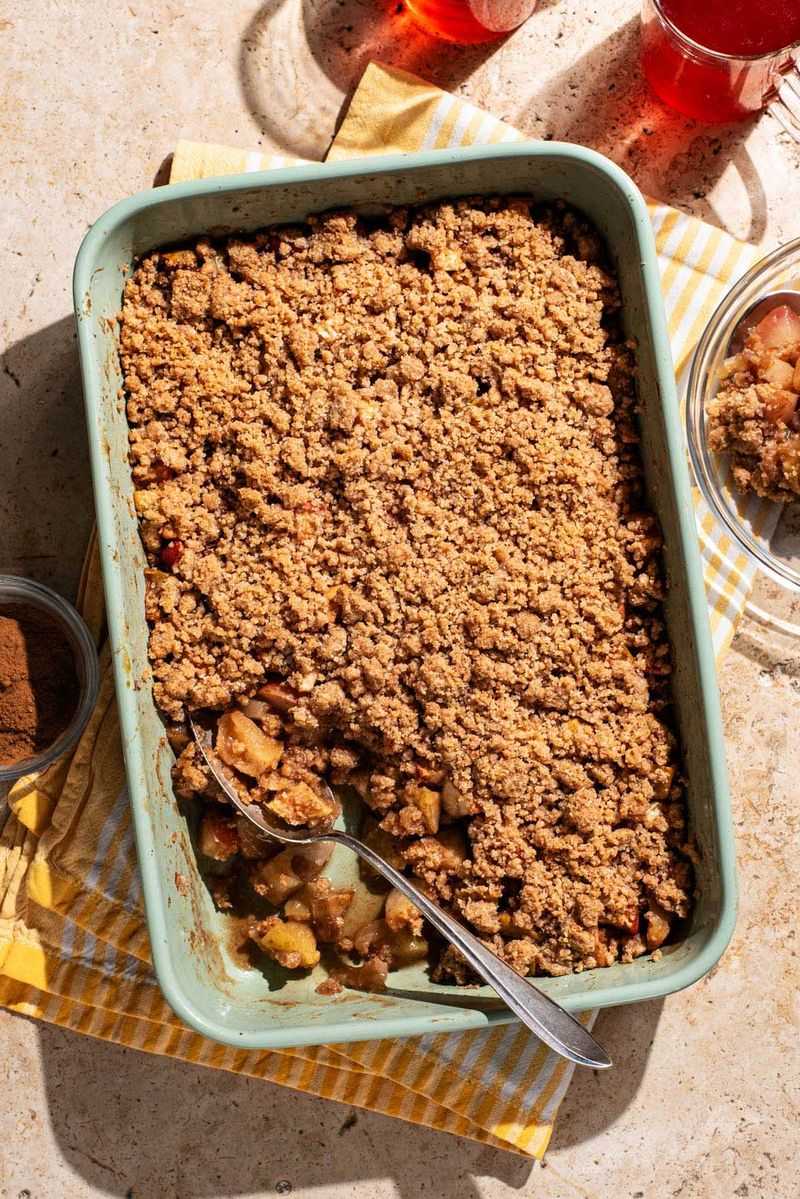 Apple and Oat Crumble