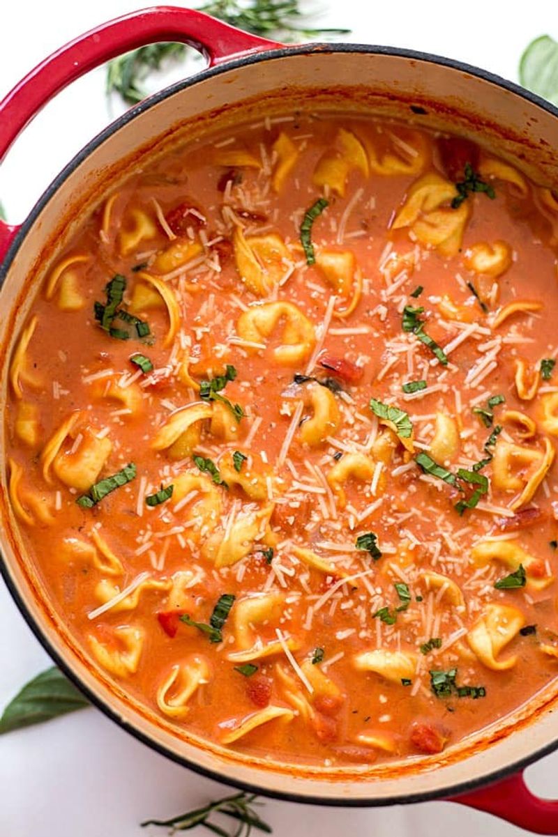 Tomato Tortellini Soup