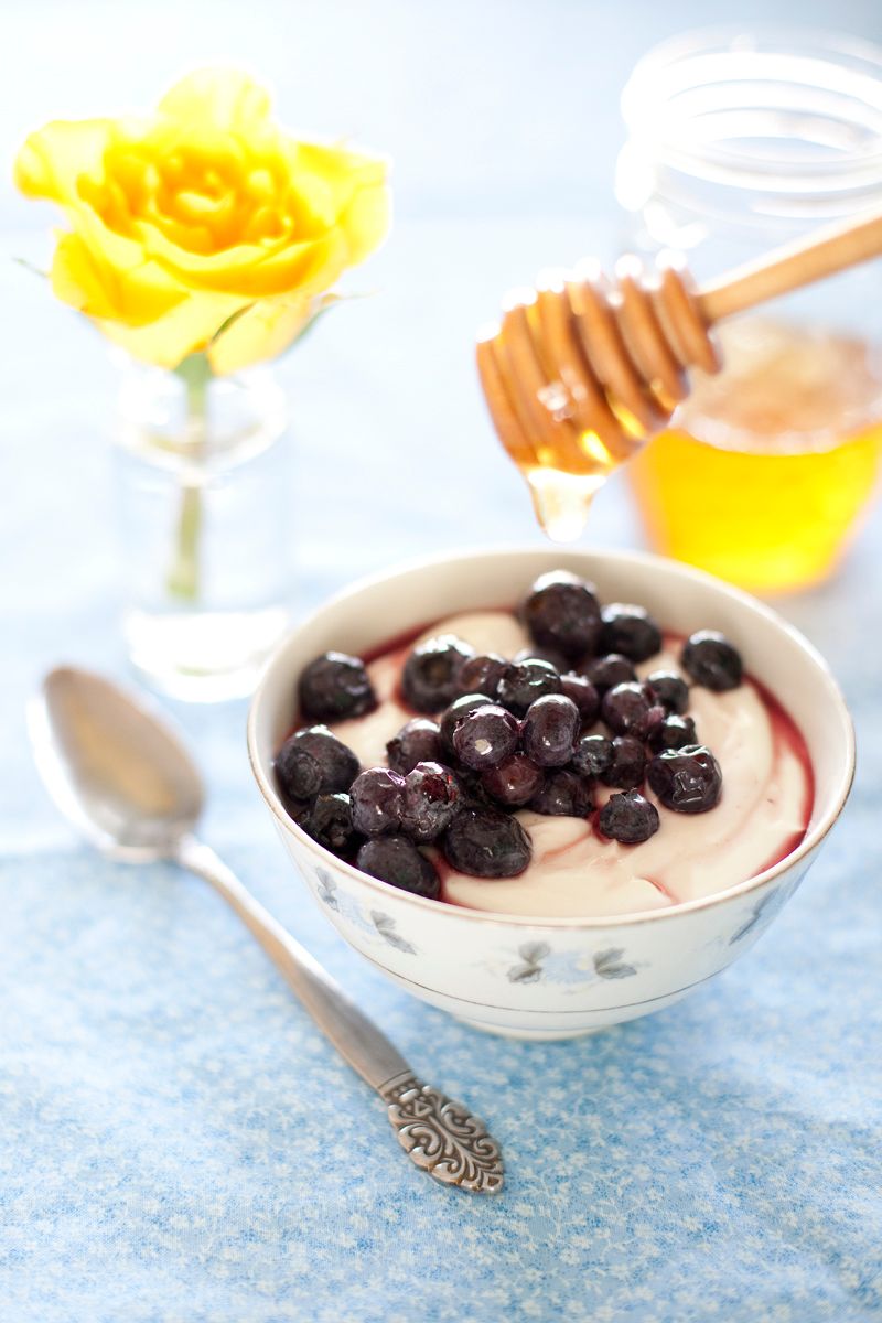 Blueberry and Almond Yoghurt Bowl with Honey