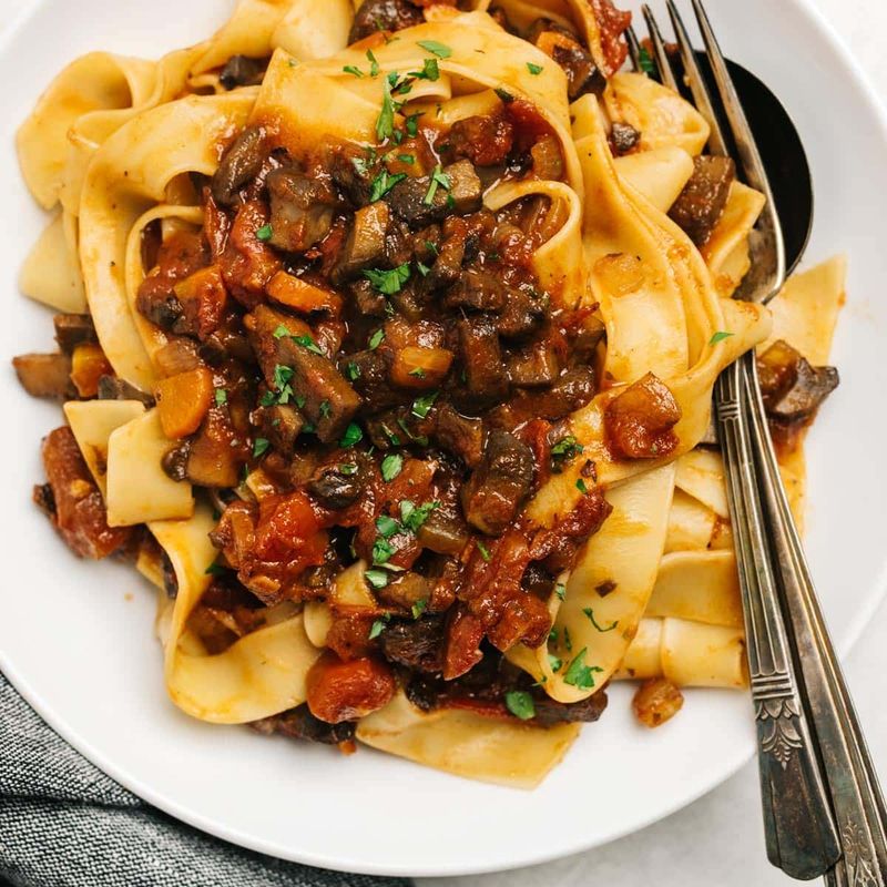 Mushroom Bolognese