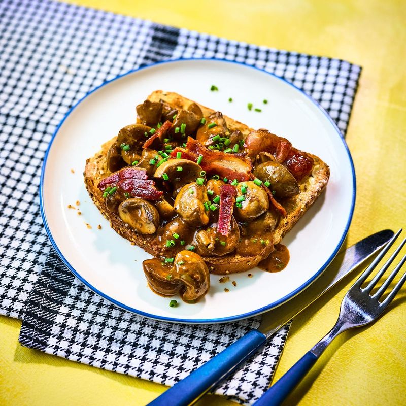 Devilled Kidneys on Toast