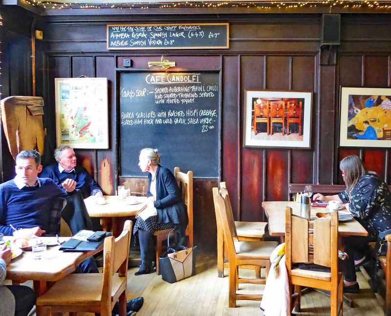 Cafe Gandolfi
