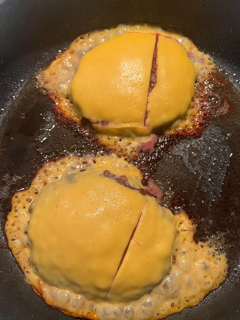 The Smash Burger with Crispy Cheese Skirt