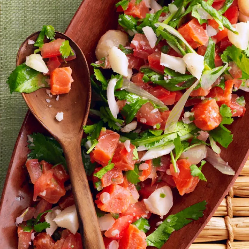 Lomi-Lomi Salmon (Hawaiian Tomato Salad)