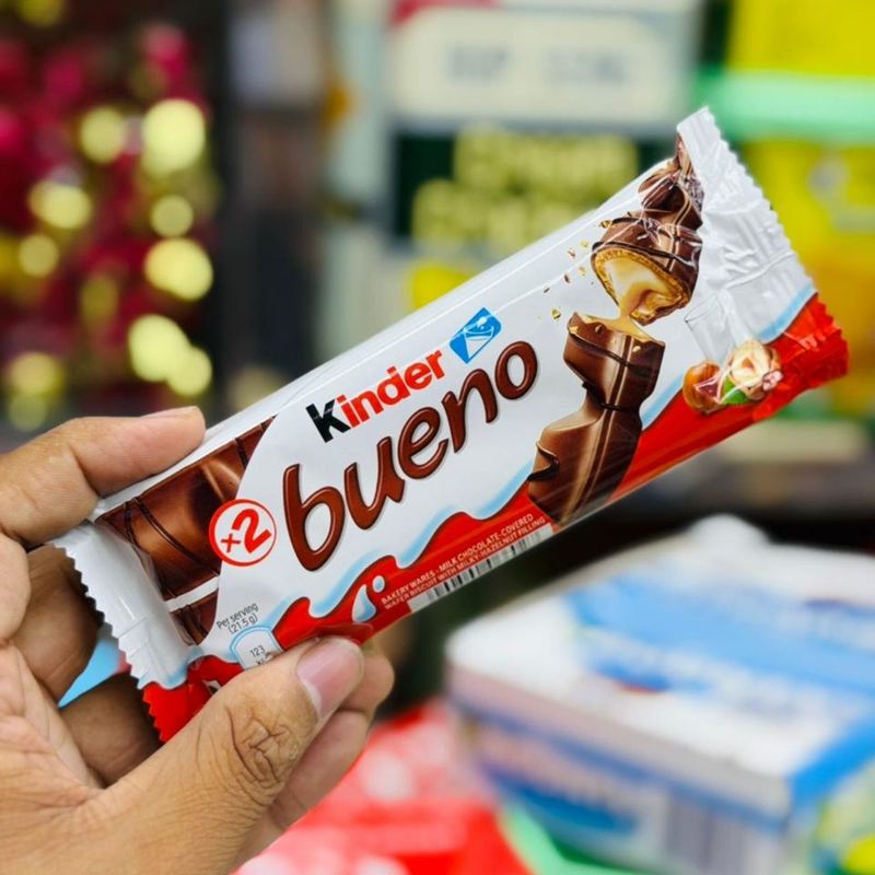 Kinder Bueno (Italy)