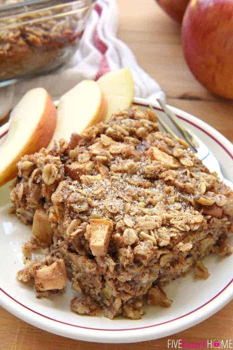 Apple Cinnamon Baked Oats