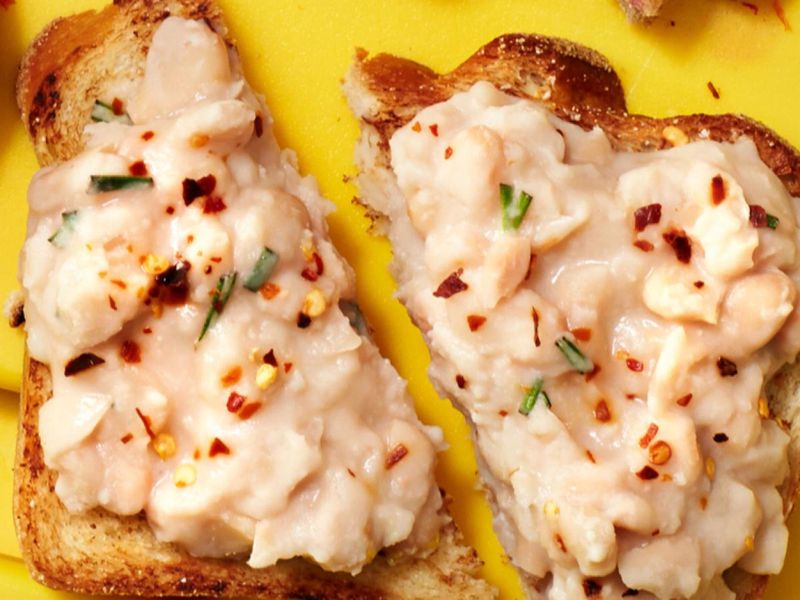 Smashed White Bean Toast
